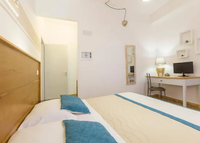 Ginevra Отранто