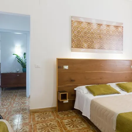 Frühstückspension Ginevra 3*